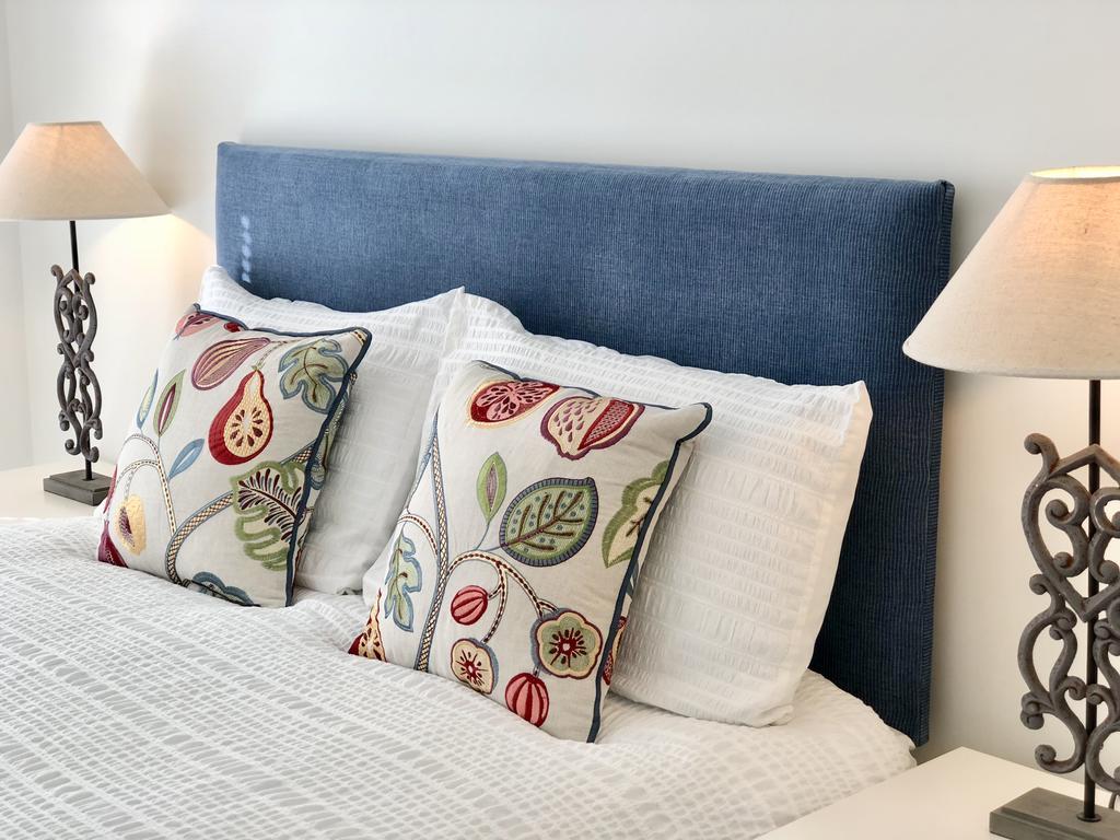 Westlake Apartments 피터버러 외부 사진