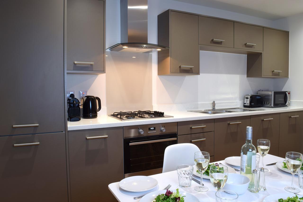 Westlake Apartments 피터버러 외부 사진